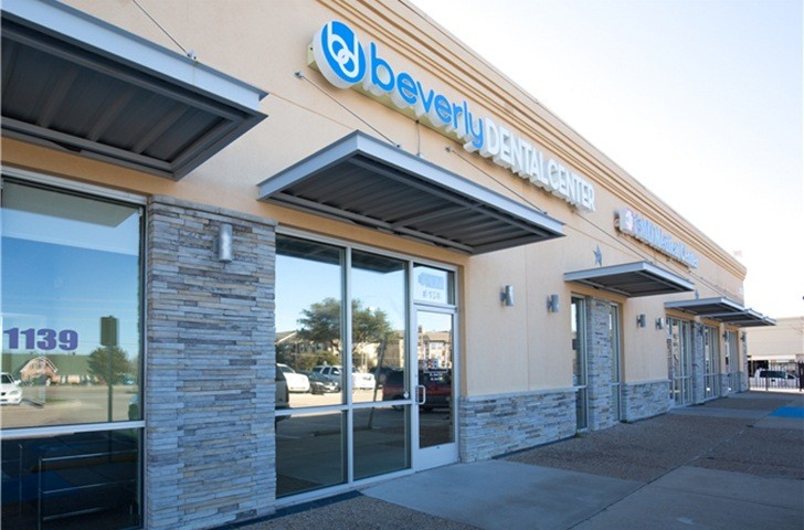 Outside view of Beverly Dental Center