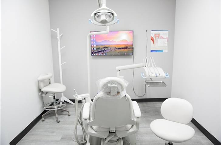 High tech dentistry treatmnt room